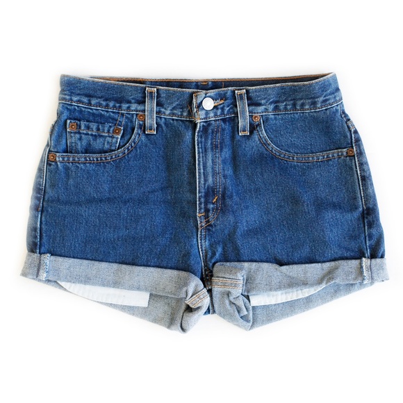 Vintage Levi's High Waisted Denim Shorts 22-38 - Picture 8 of 8